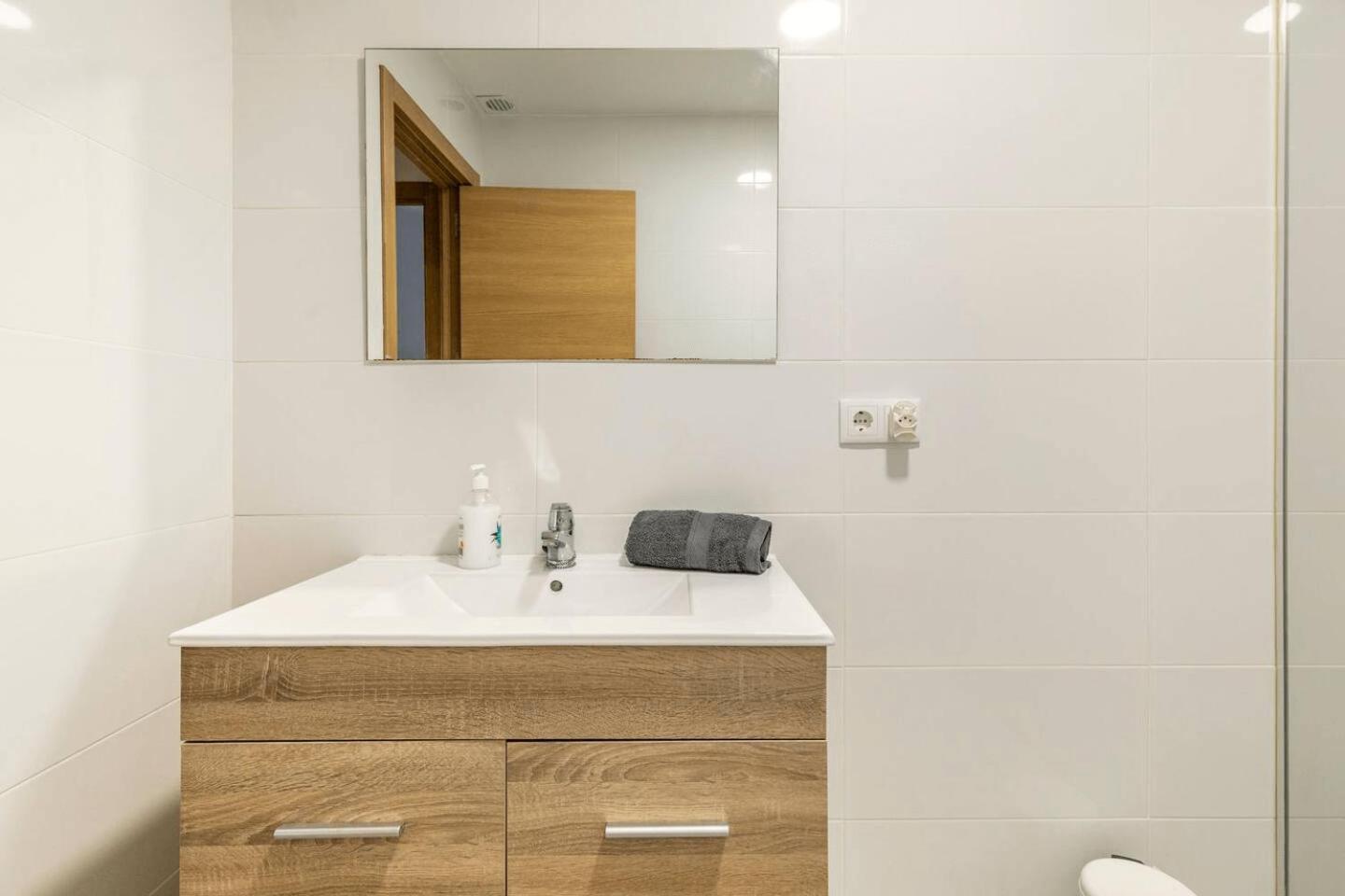 Appartamento Vivienda junto a Ruzafa / 6 PAX Valenza Esterno foto