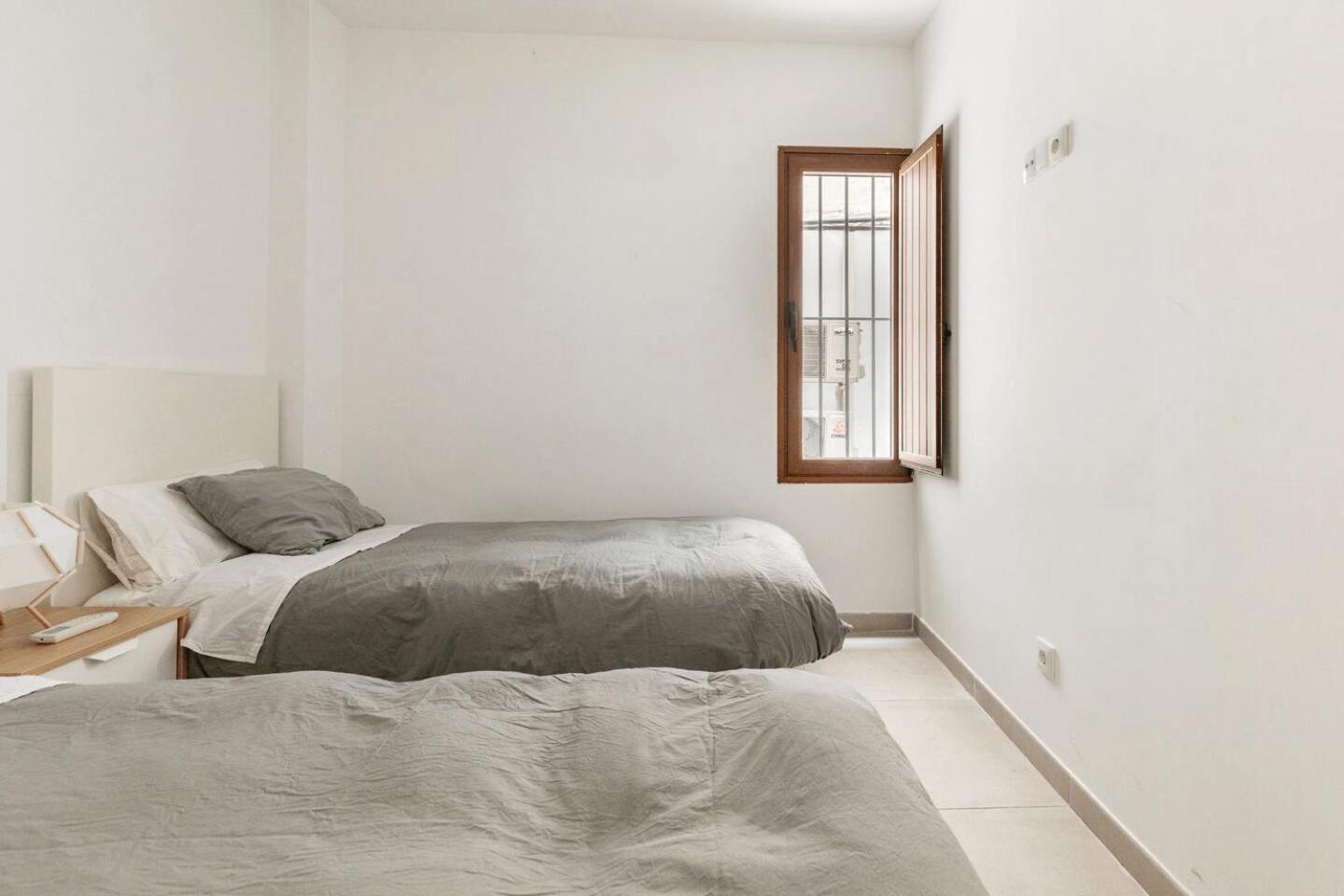 Appartamento Vivienda junto a Ruzafa / 6 PAX Valenza Esterno foto